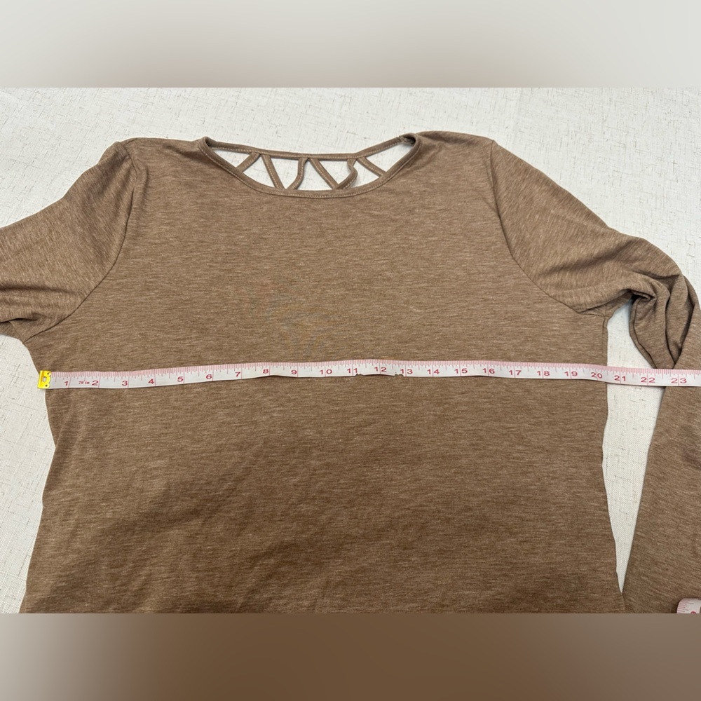 Cupshe Brown Long Sleeve Top - Picture 8 of 11